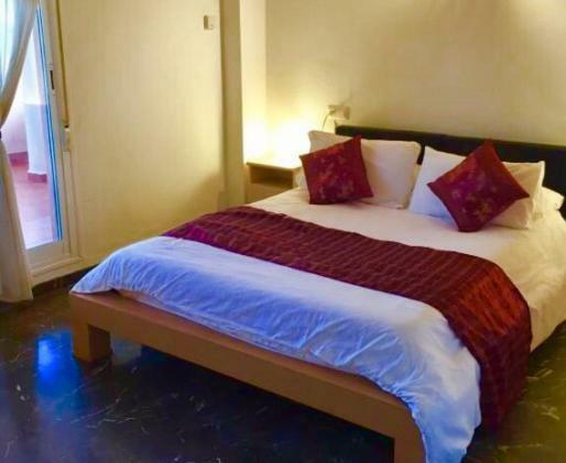 شقة Penthouse With Private Roof Terrace And Jacuzzi فوينخيرولا المظهر الخارجي الصورة